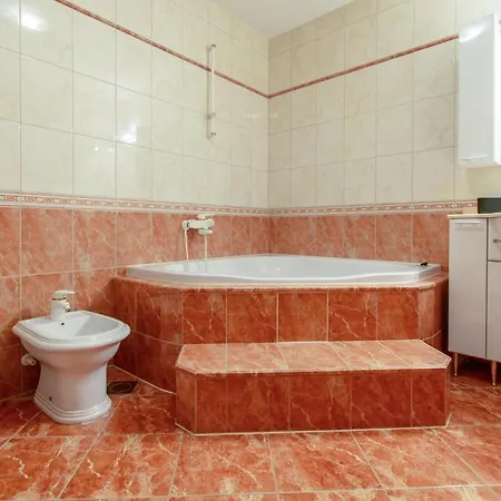 Hotel Beautiful In With Kitchen 4*